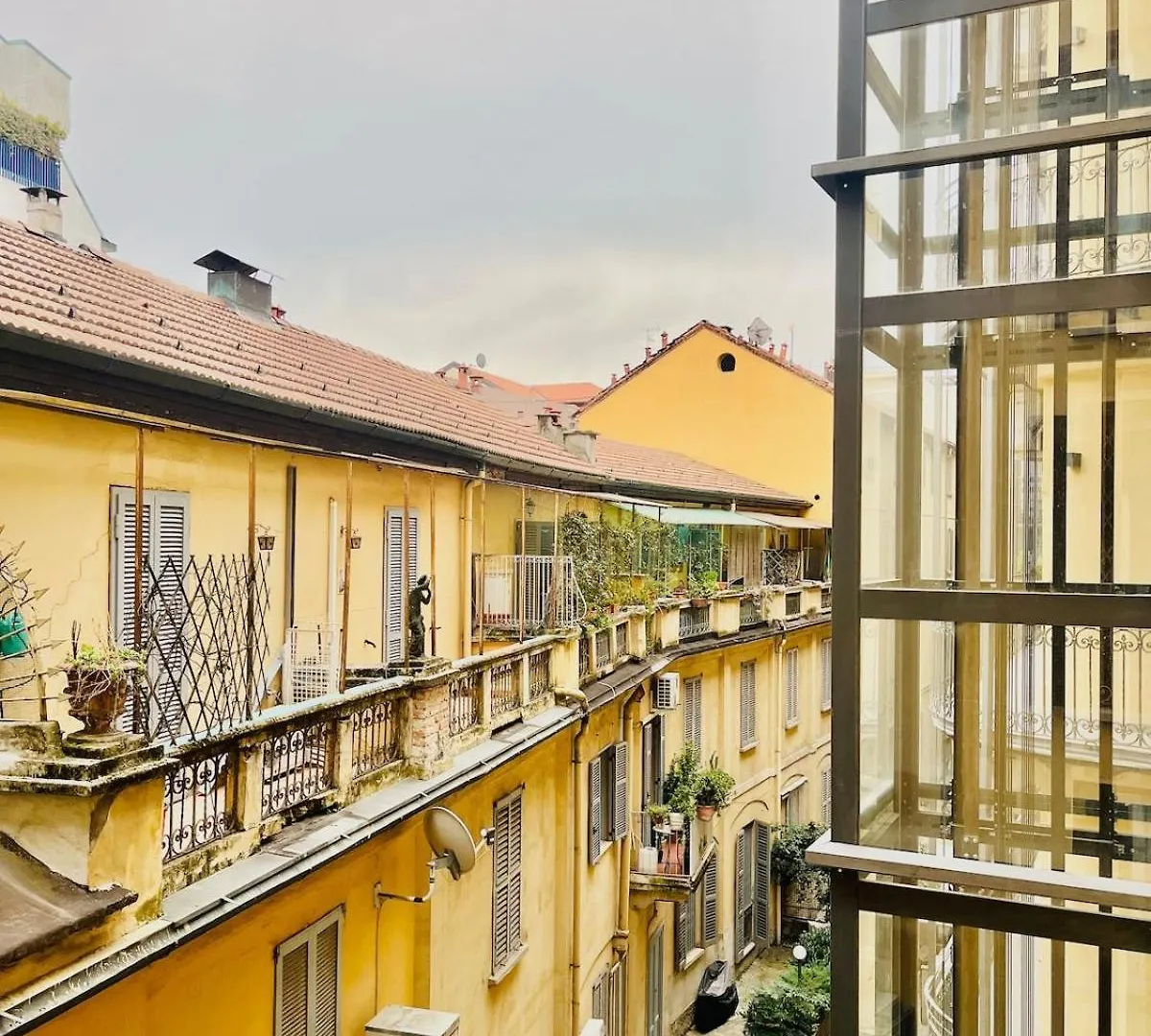 Milan Vercelli Comfort Home 0*,  Италия